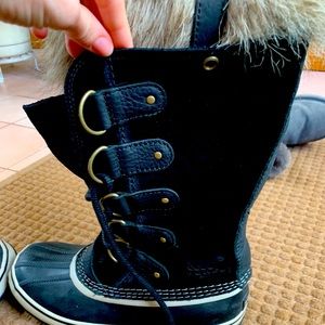 Sorel size 8.5 winter boots
